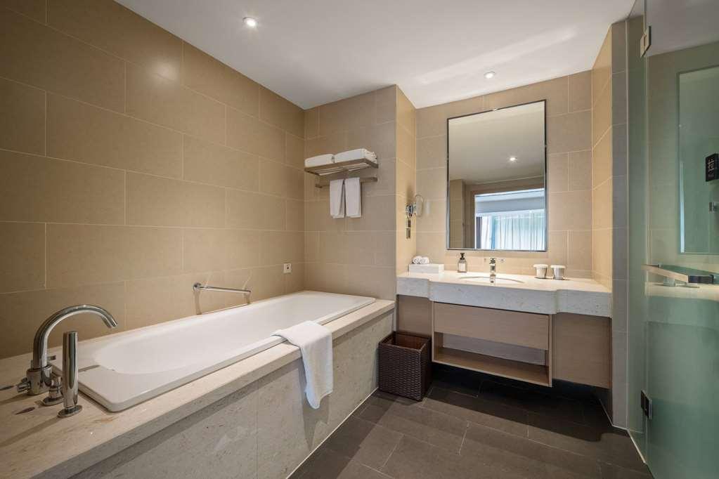 Ramada Encore Jintang Ченду Номер фото